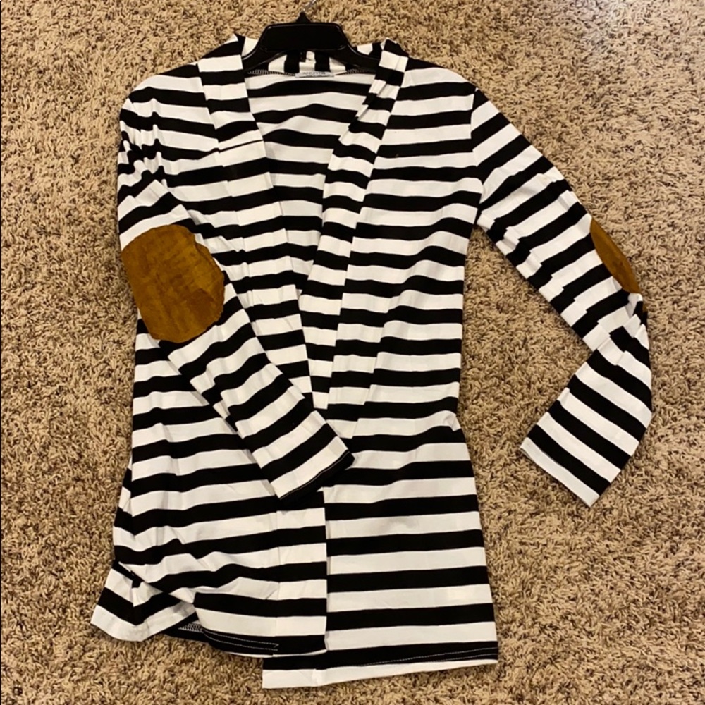 Black and white stripped cardigan